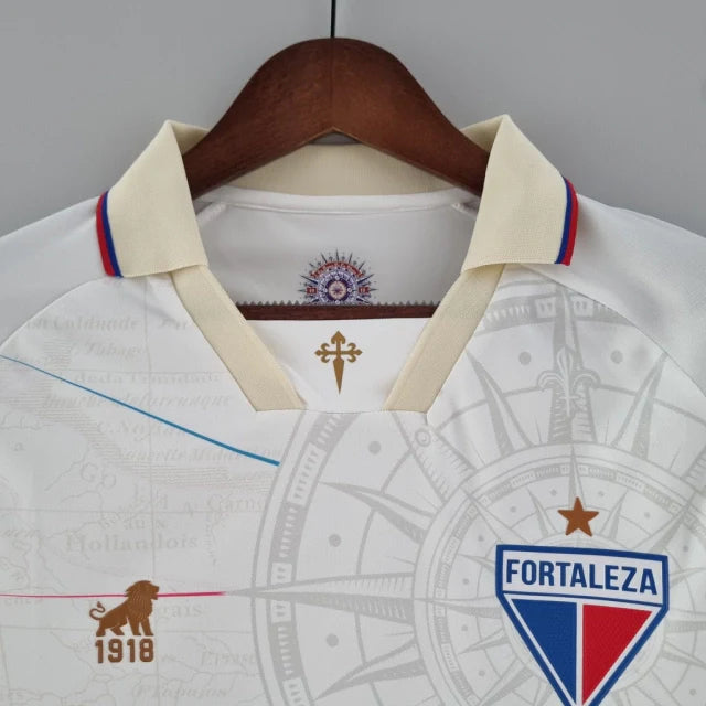 Camisa Fortaleza "La Dorada" Torcedor Leão 22/23 Masculina - Branca