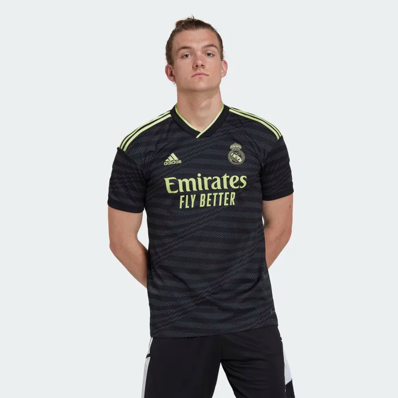 Camisa Adidas Real Madrid III - 2022 - RNZ  - 01 em Artigos Esportivos