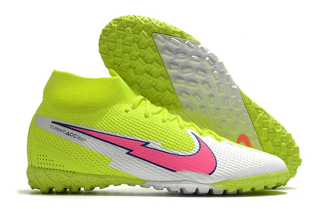 Chuteira de Campo Chuteira Society Nike Mercurial Superfly 7 Elite Verde e Rosa