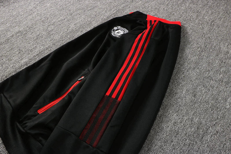 Conjunto Adidas Manchester United - 2022/23 - RNZ  - 01 em Artigos Esportivos