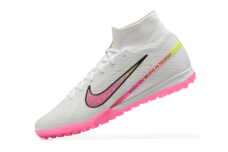 Chuteira society Nike Phantom Luna ELITE TF - branco-rosa