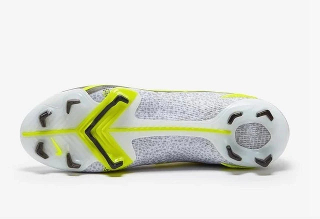 Chuteira de Campo Nike Mercurial Superfly 8 Elite FG Safari 2 - White/Black Metallic/Silver Volt