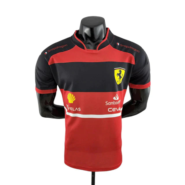 Camisa Ferrari 23/24 Fórmula 1 - Masculina - Vermelho e Preto