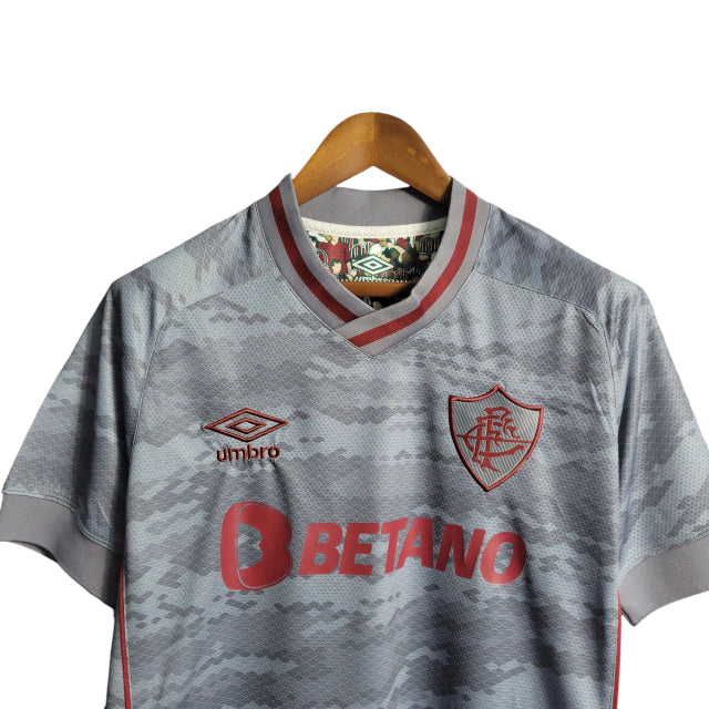 Camisa Fluminense III 21/22 - Umbro Masculina - Cinza com detalhes em vinho