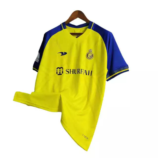 Camisa Al-Nassr I 23/24 Torcedor Masculina - Amarela com detalhes em azul